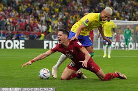 中足联的举 中足联的举