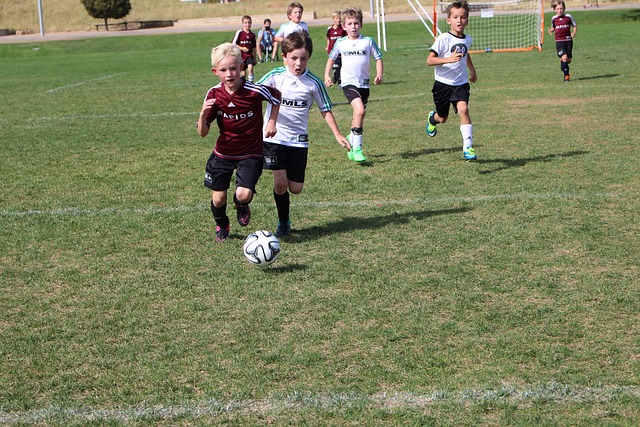 哈滕談阿傑伊-米切爾的成熟度 新秀球員望塵莫及.